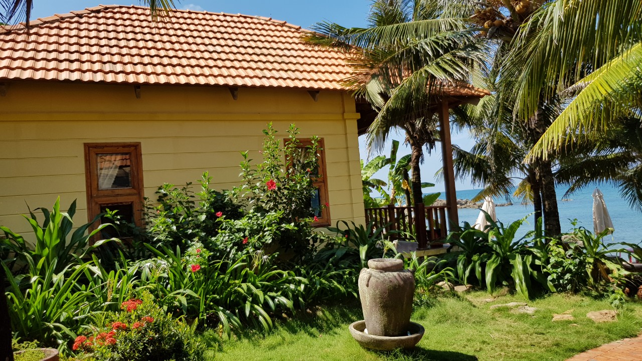  BUNGALOW SEA VIEW WITH TERRACE