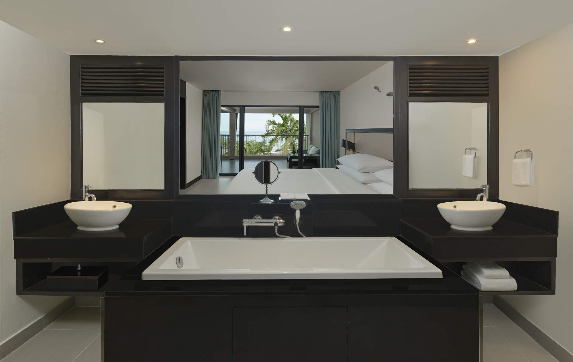 TWO BEDROOMS REGENCY SUITE 