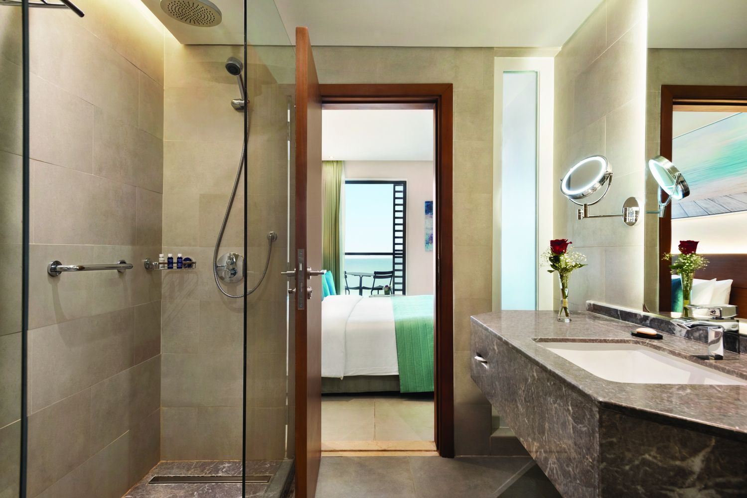 EXECUTIVE SUITE 