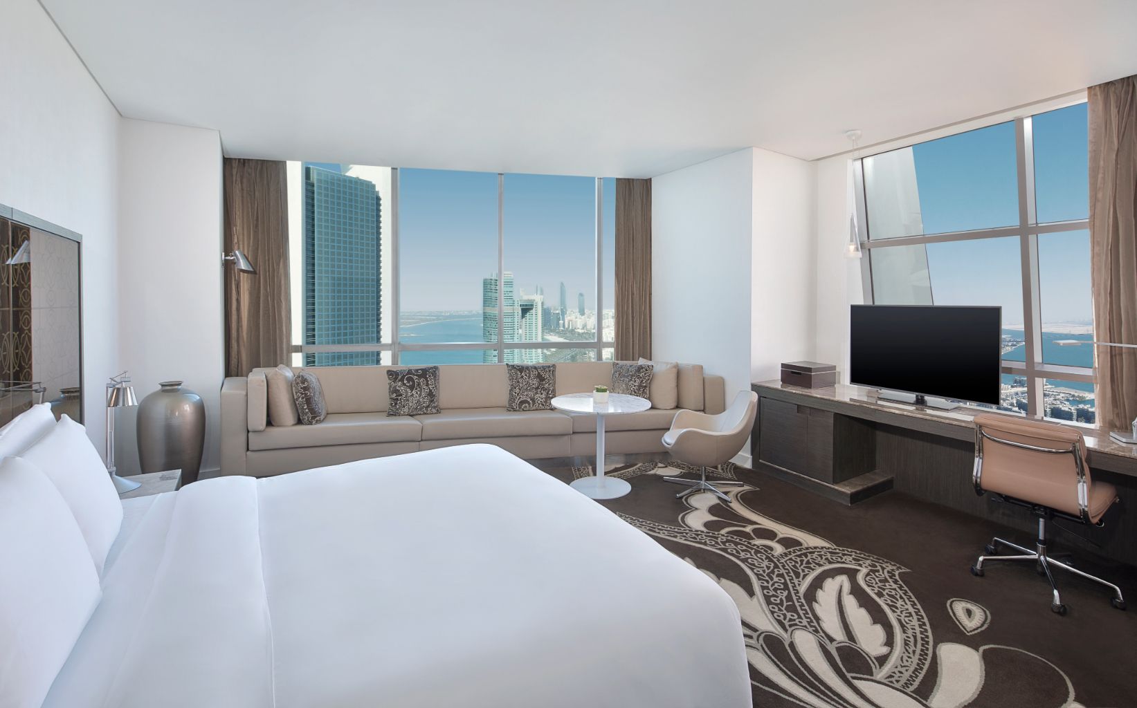 ETIHAD SUITE  – LEVEL 45