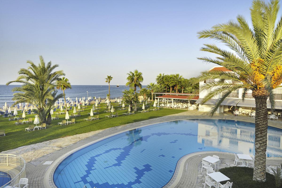 Piscina deschisă