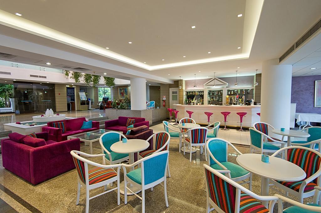 TEFKROS BAR