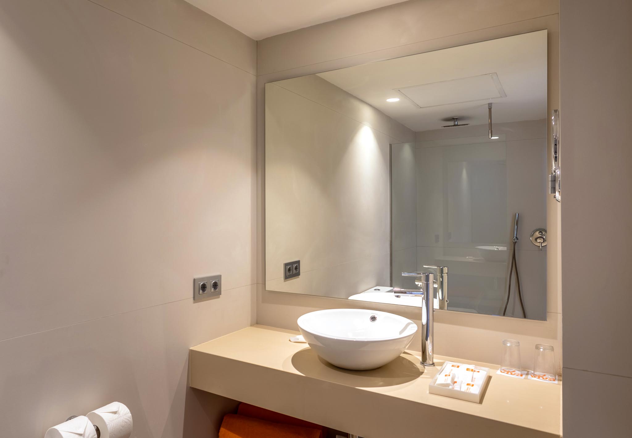 DOUBLE ROOM ROYAL TERRACE 