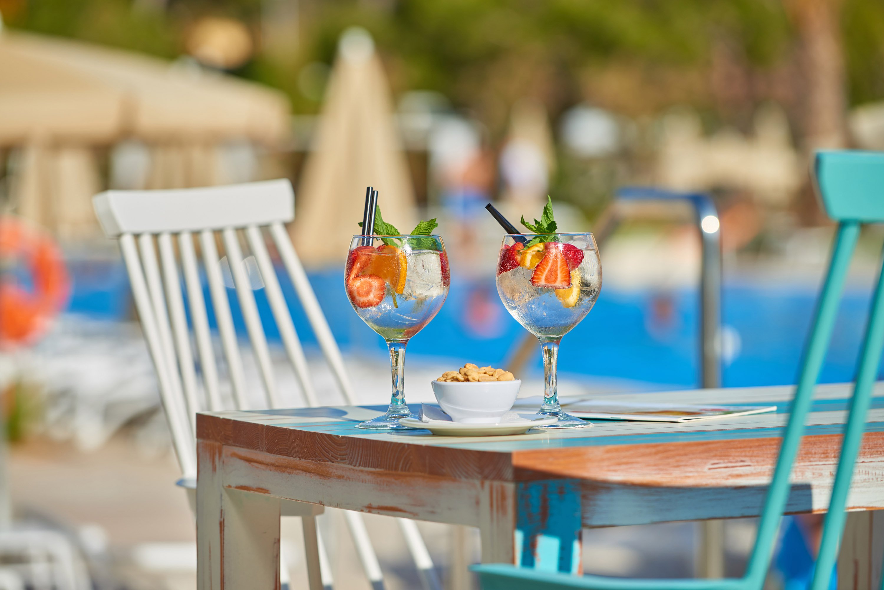 Snack-Pool Bar