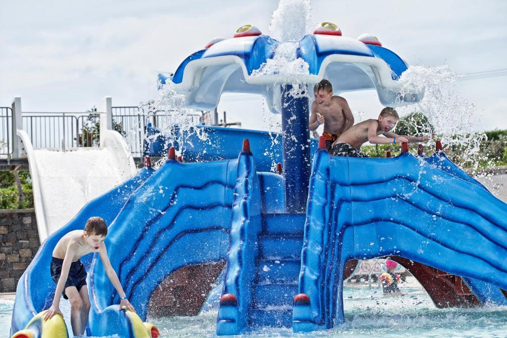 AQUAPARK 1.jpg