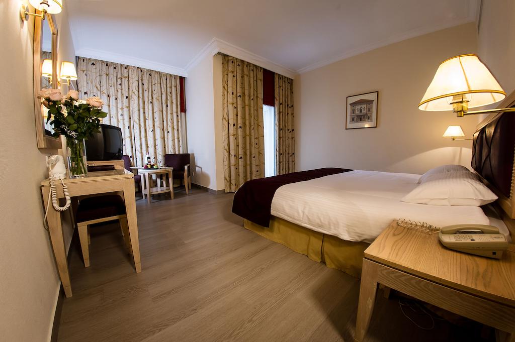 Twin Standard Room 