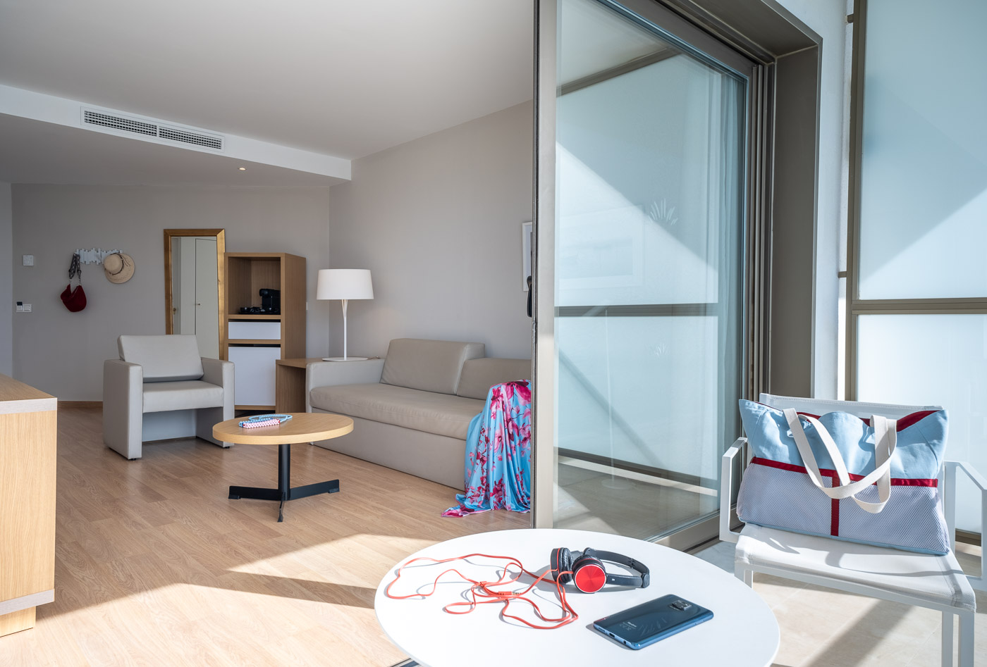 SU - SUITE (SEA VIEW)