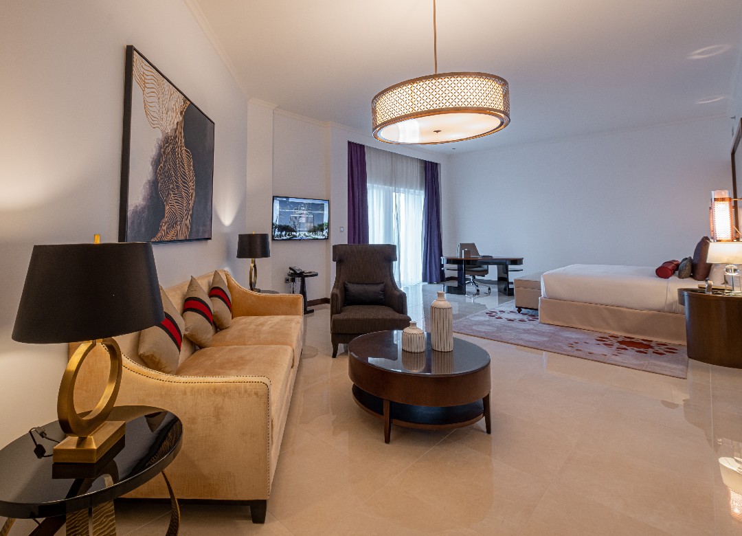 JUNIOR SUITE