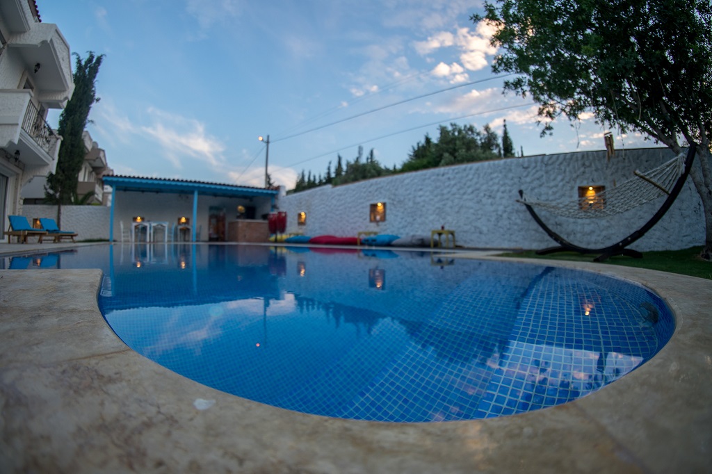 Piscina deschisă
