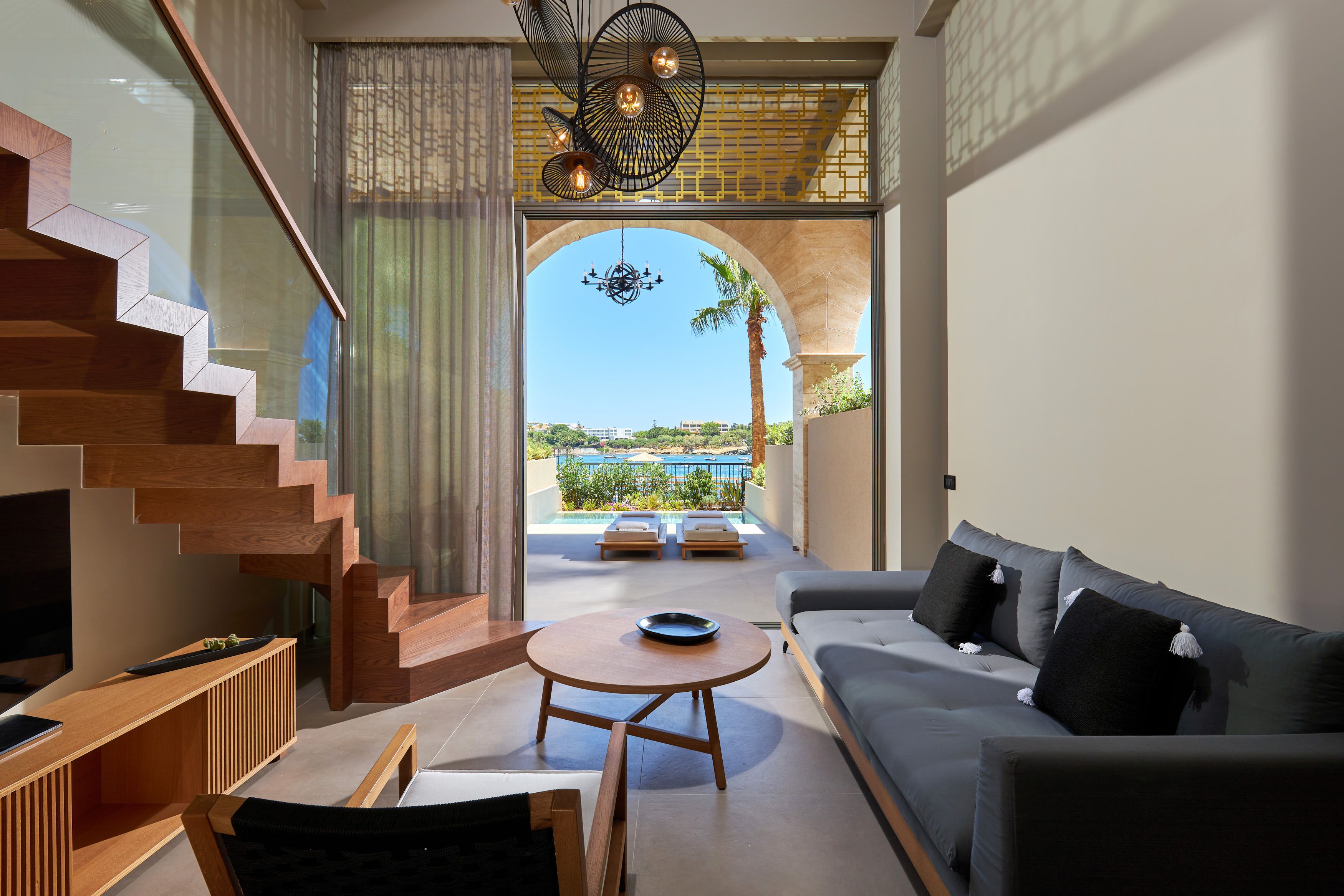 Black Pearl Maisonette Plunge Pool Sea View