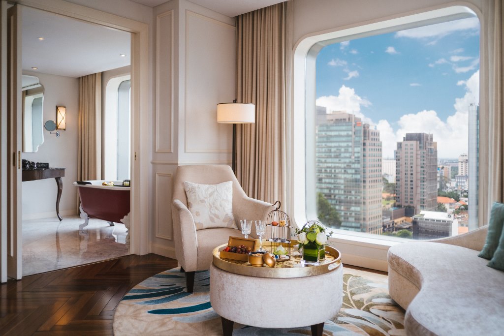 EXECUTIVE STUDIO SUITE
