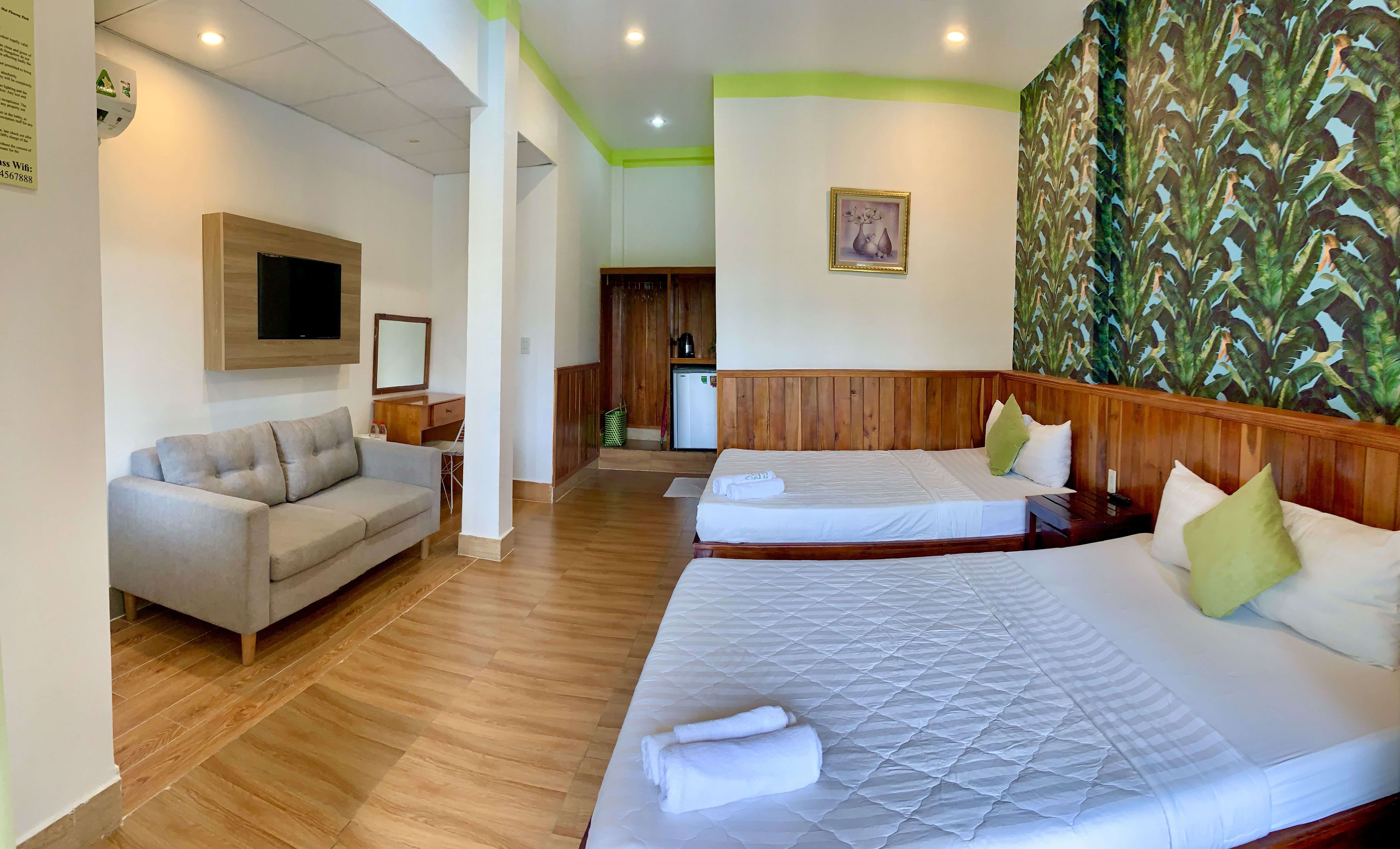 BUNGALOW TRIPLE DELUXE WITH TERRACE