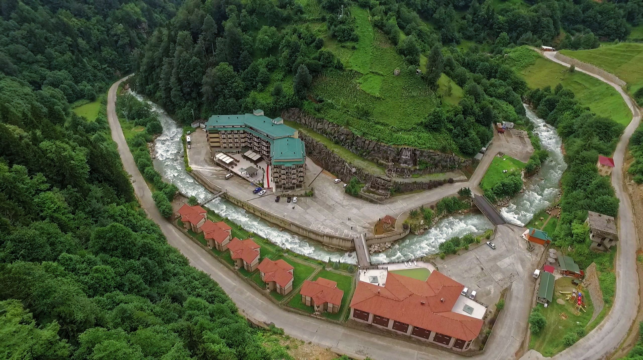 Clădirea principala