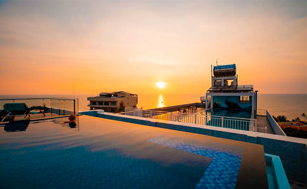 Piscina deschisă