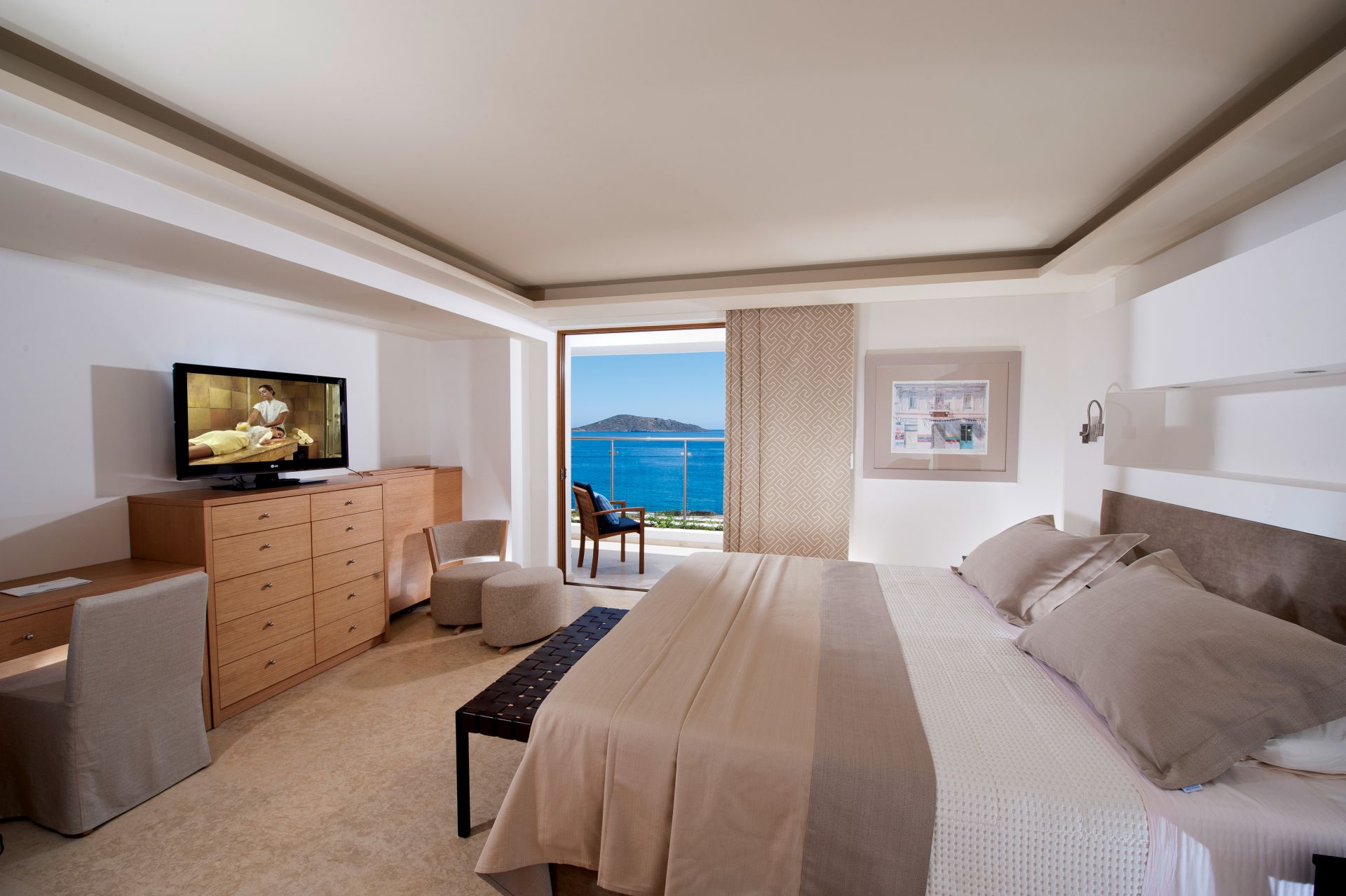 Elounda Peninsula Diamond Residence '' Gramvousa'' two double and two single bedroom private pool