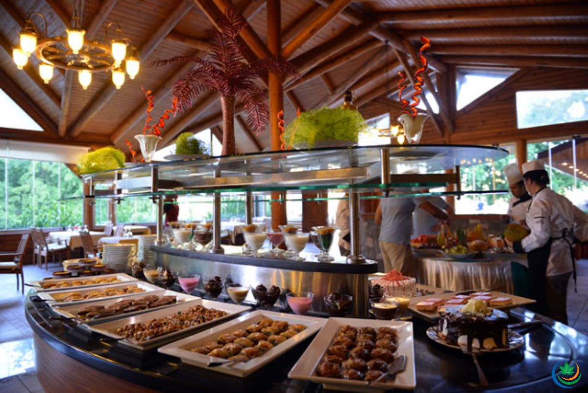 MAIN RESTAURANT