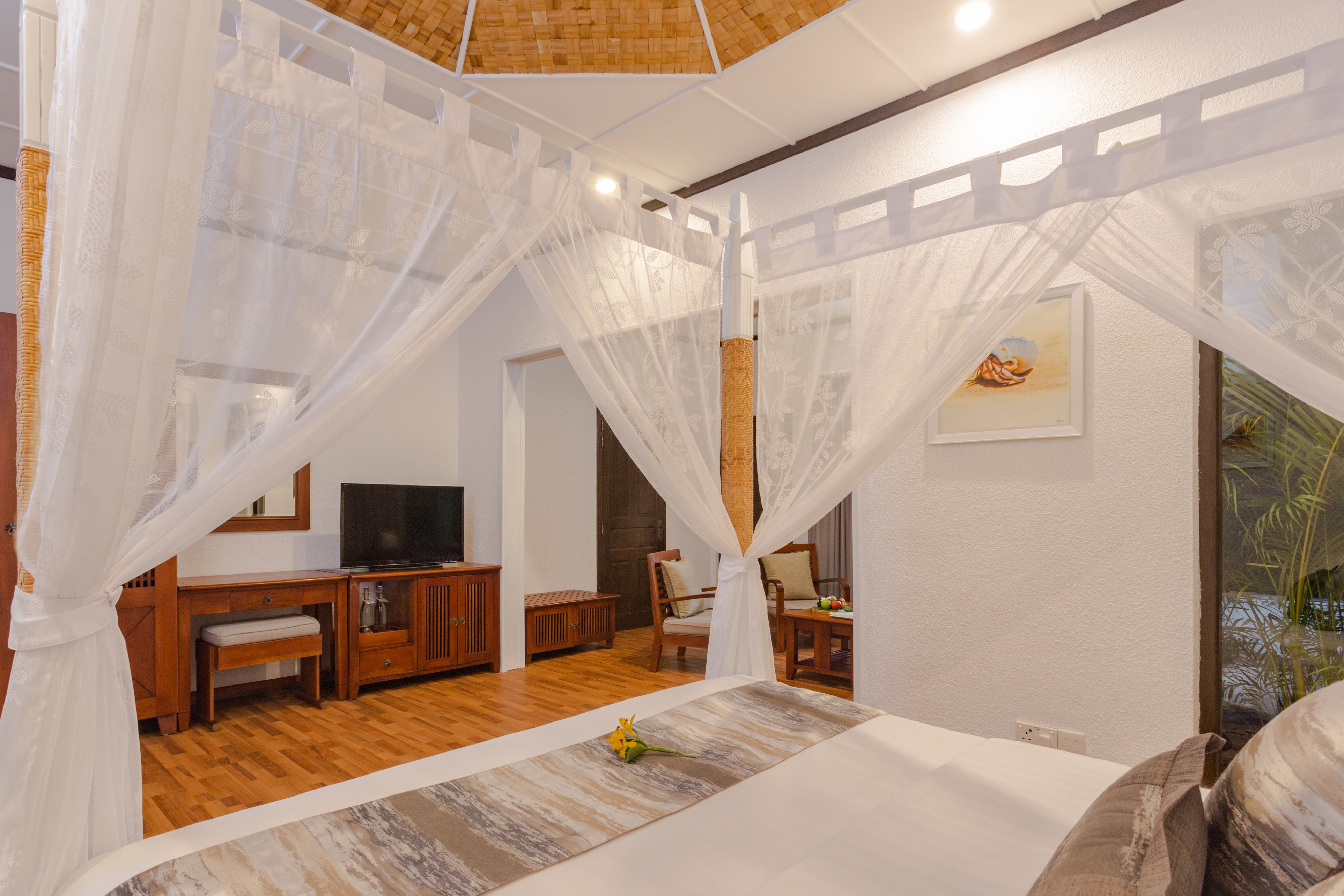 Deluxe Beachfront  Room