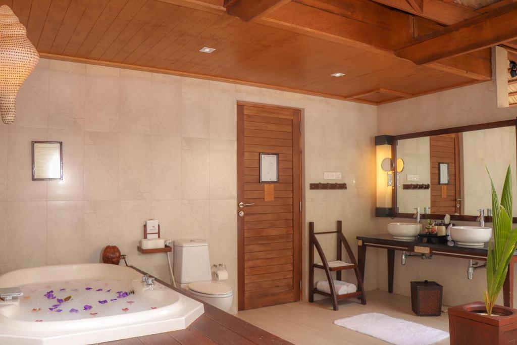 Private Villa Family Suite 