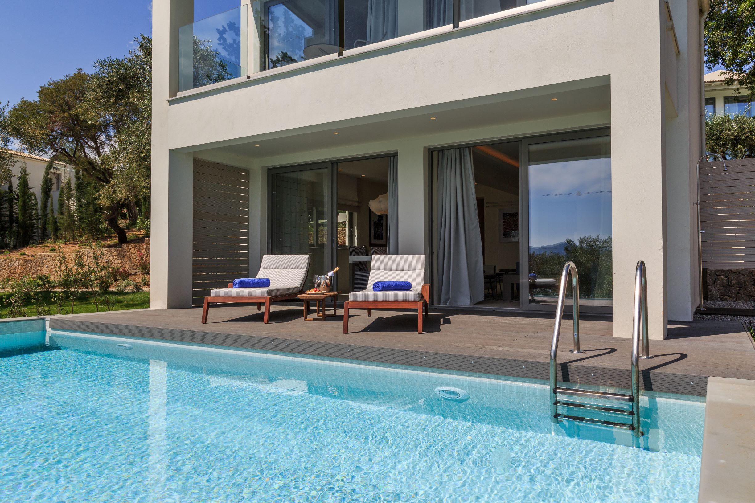 DELUXE PANORAMA VILLA WITH POOL
