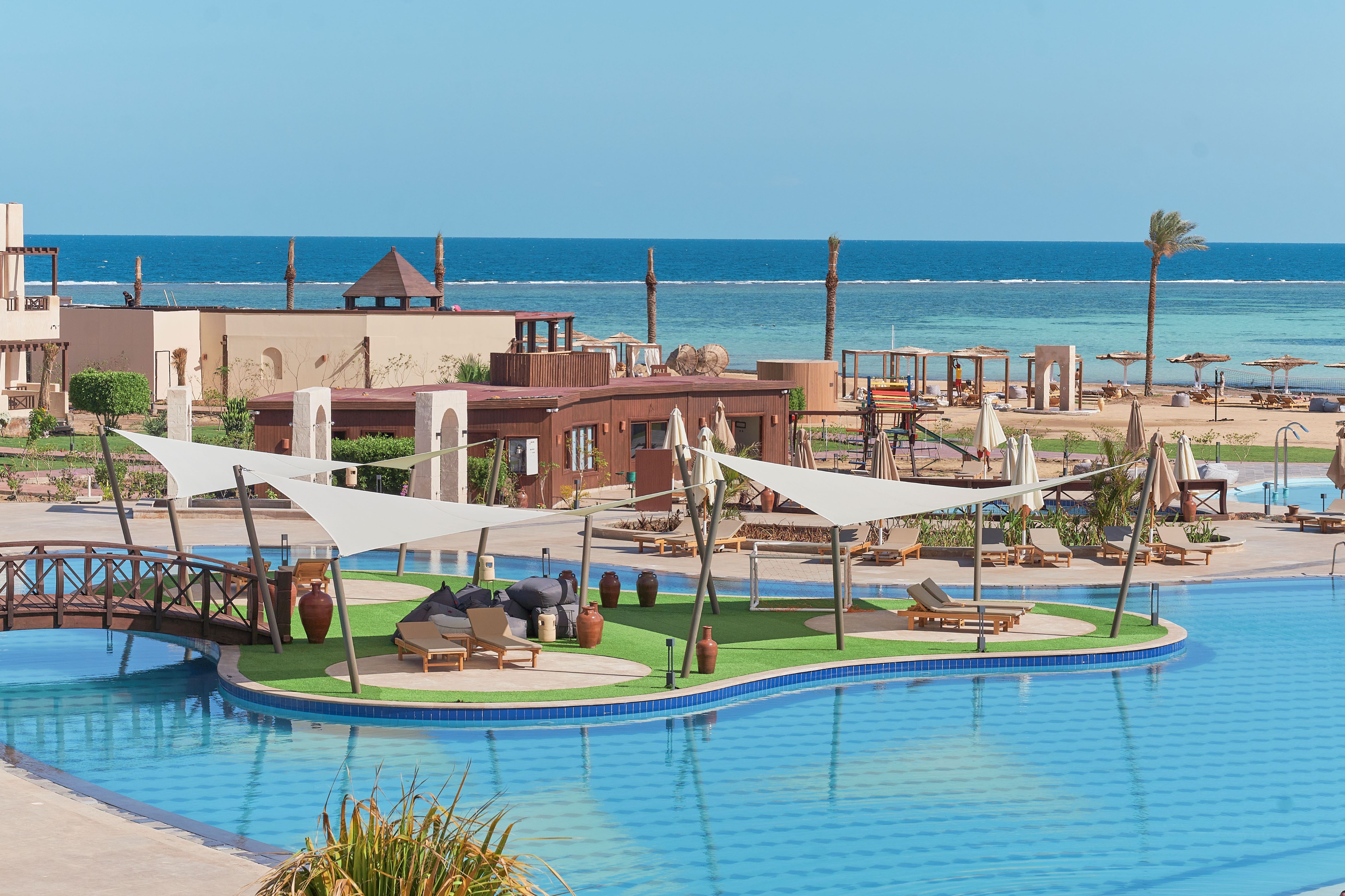 Piscina deschisă