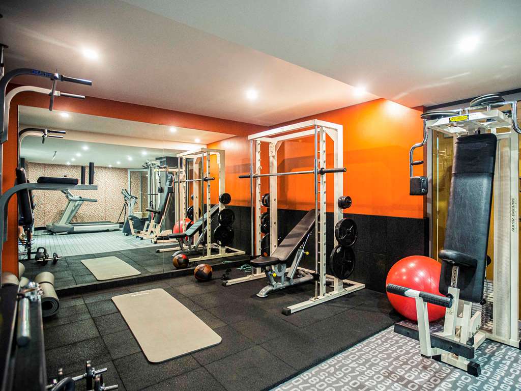 Health club  fitness center  gym - 24