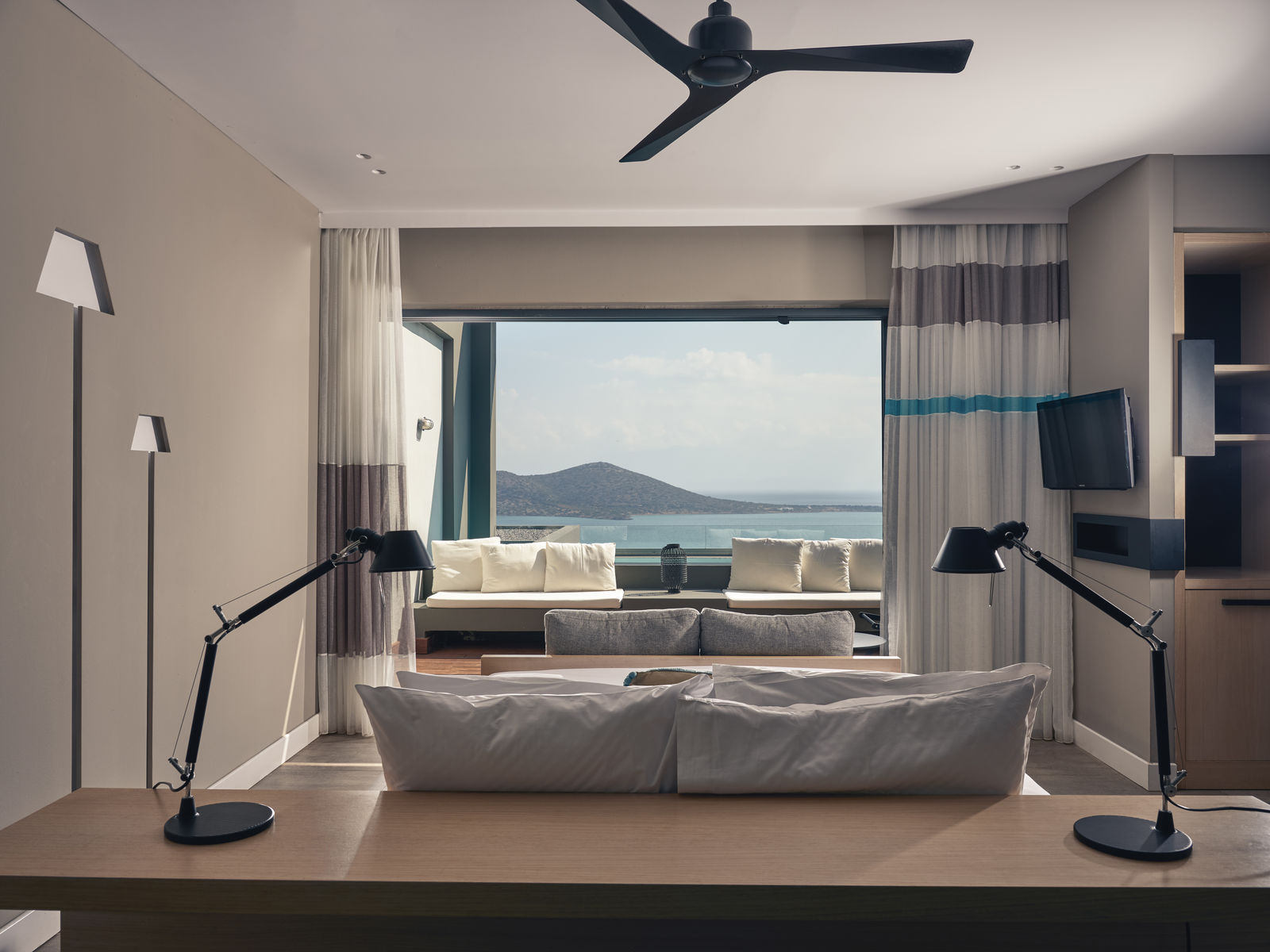 Premium Suite Private Pool Sea View