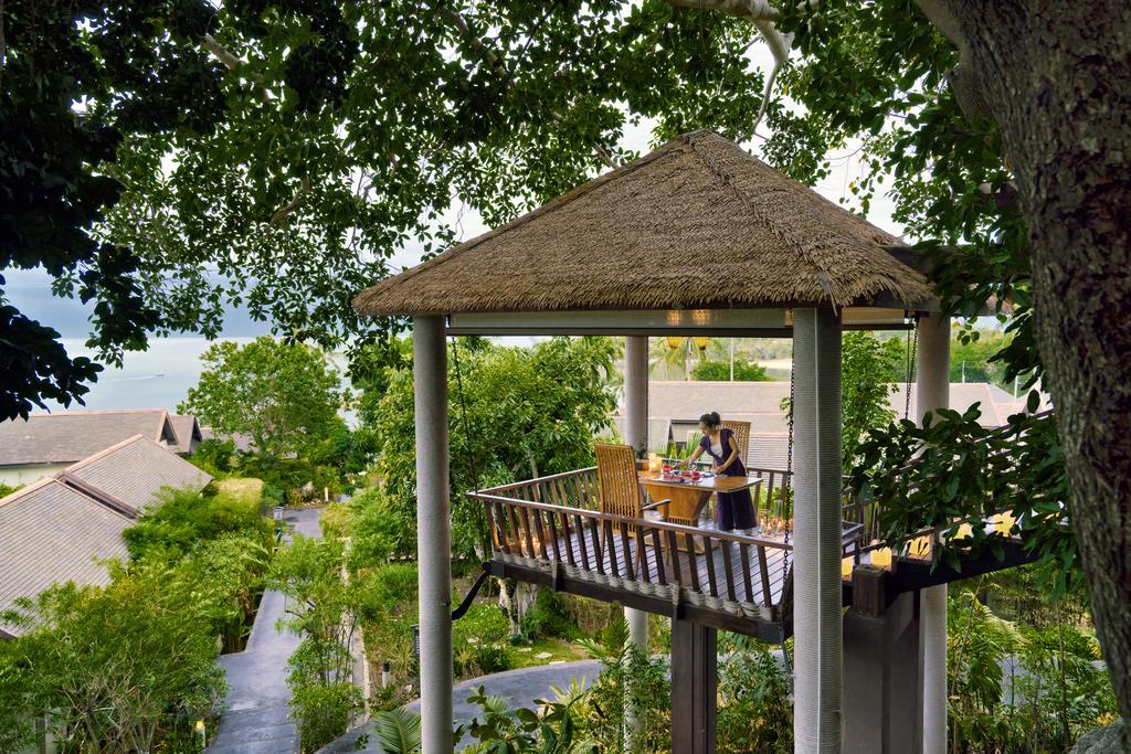 Tree Tops Sky Dining Bar
