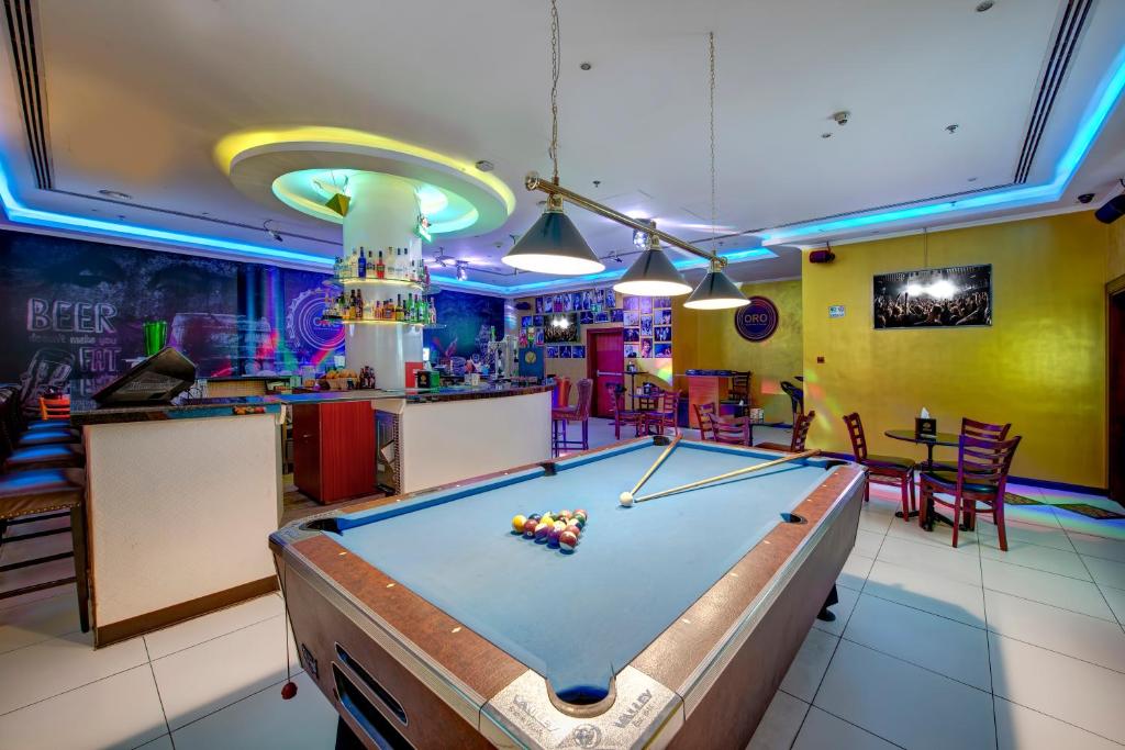 ORO Restaurant and Lounge 
