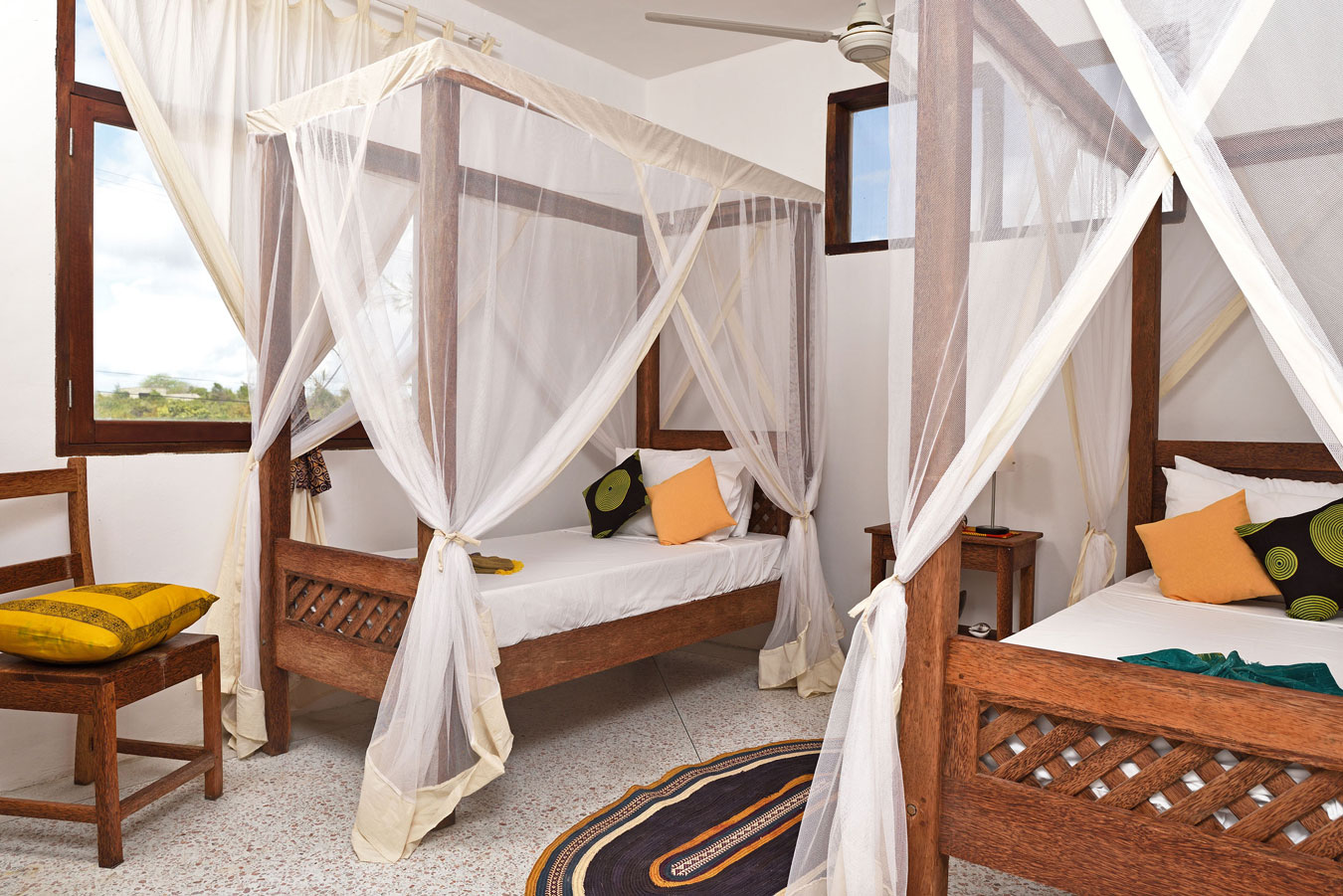 GARDEN VIEW ROOM