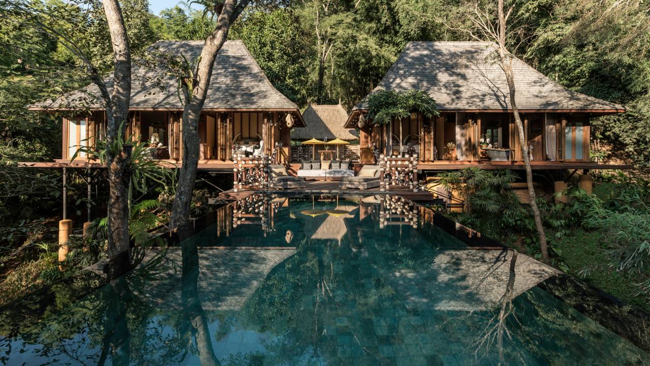 EXPLORERS LODGE