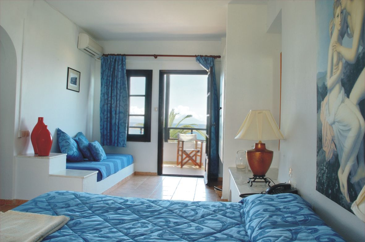 DOUBLE ROOM GARDEN VIEW