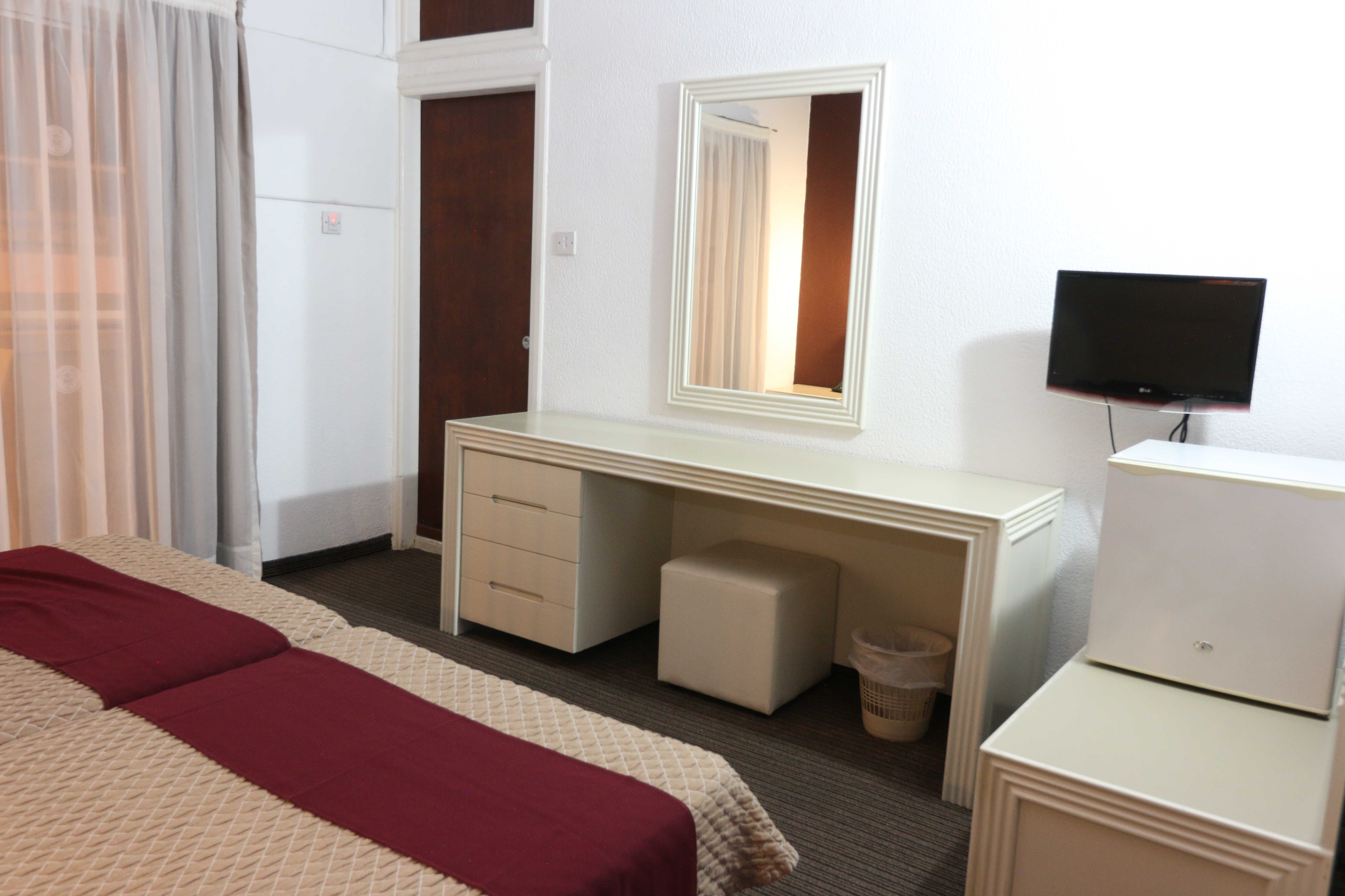 Twin Standard Room 