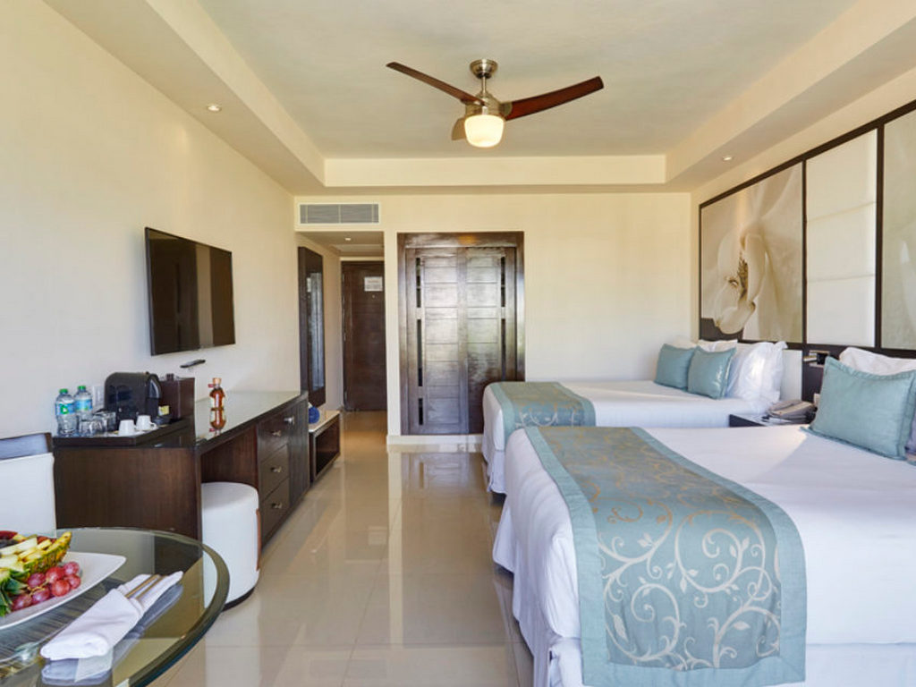 LUXURY OCEAN VIEW ROOM DIAMOND CLUB