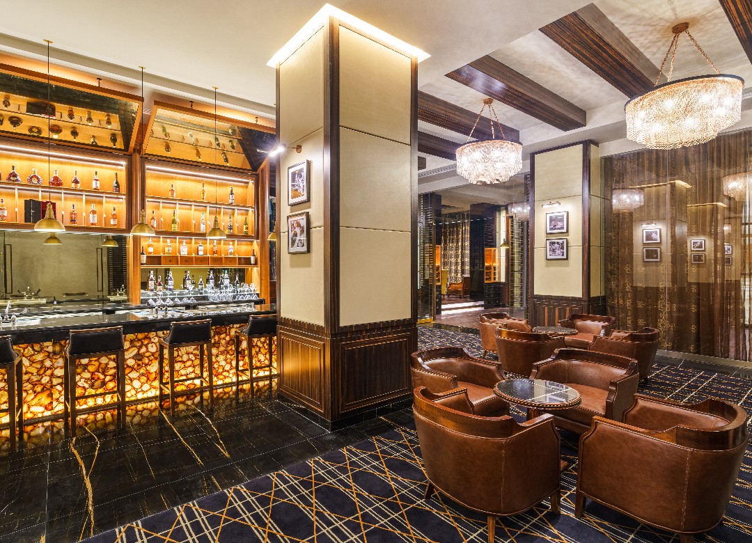CUBA CIGAR BAR