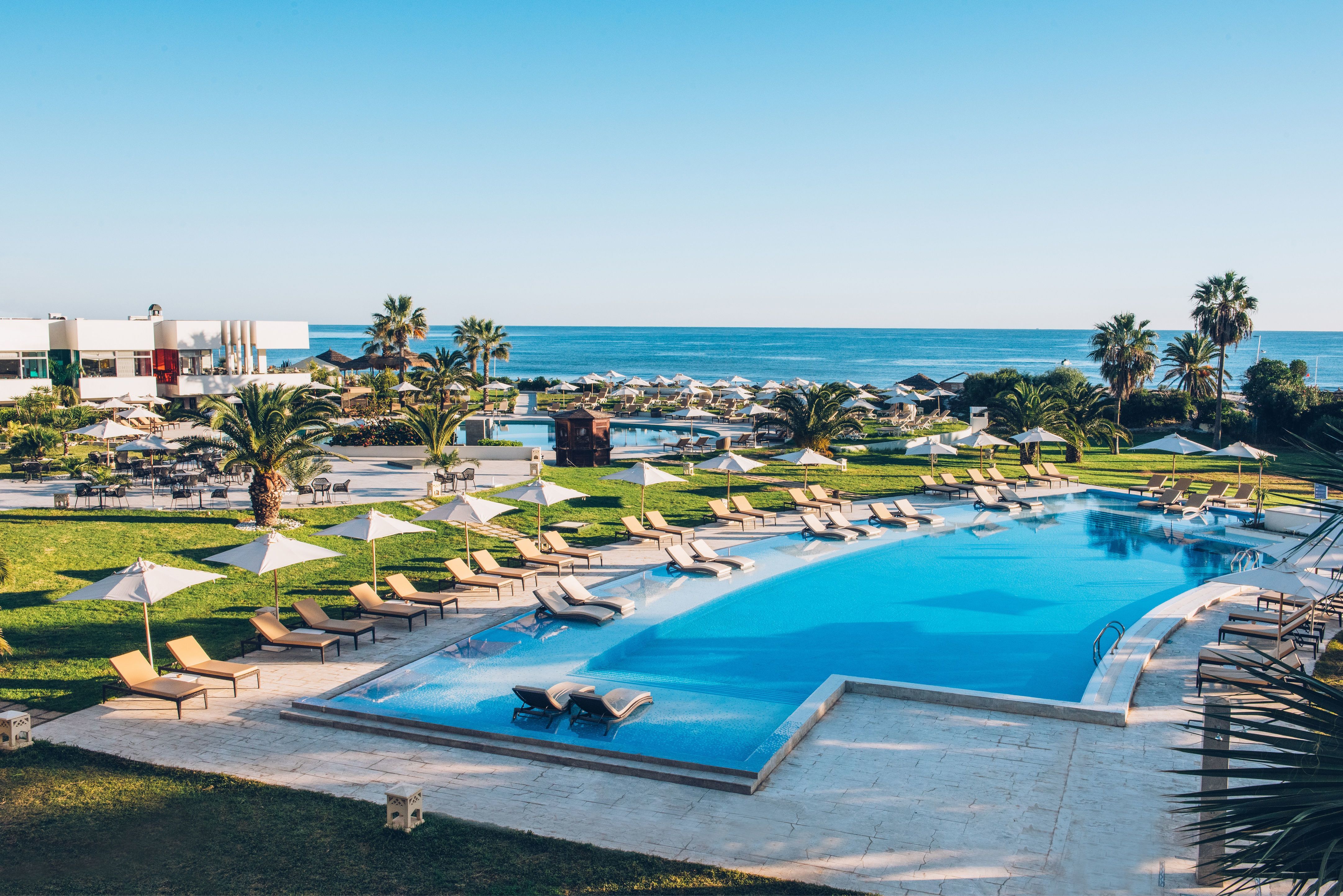 Piscina deschisă