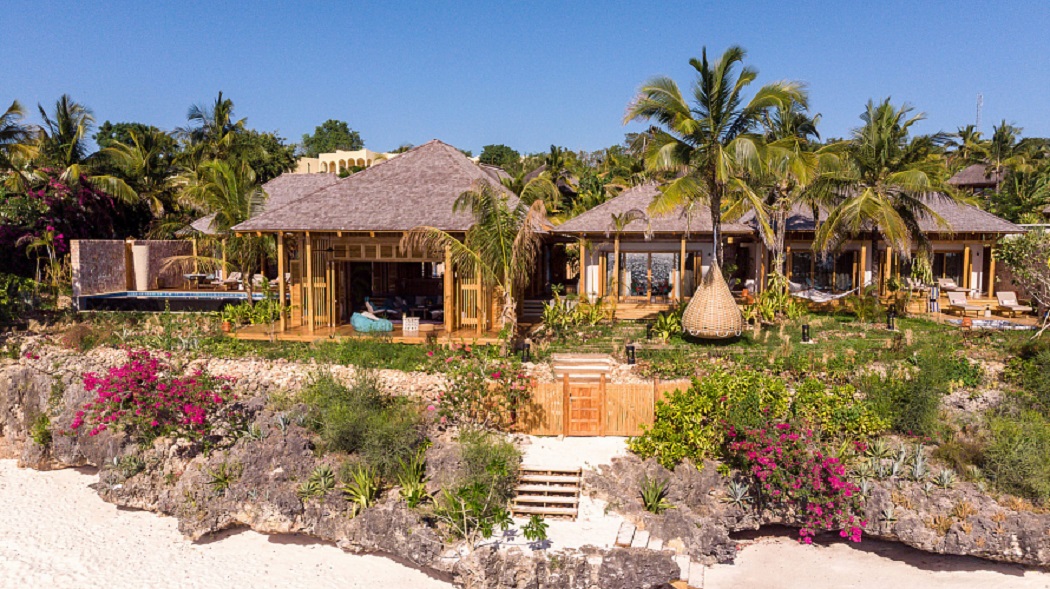 OCEAN FRONT 3 BEDROOM VILLA
