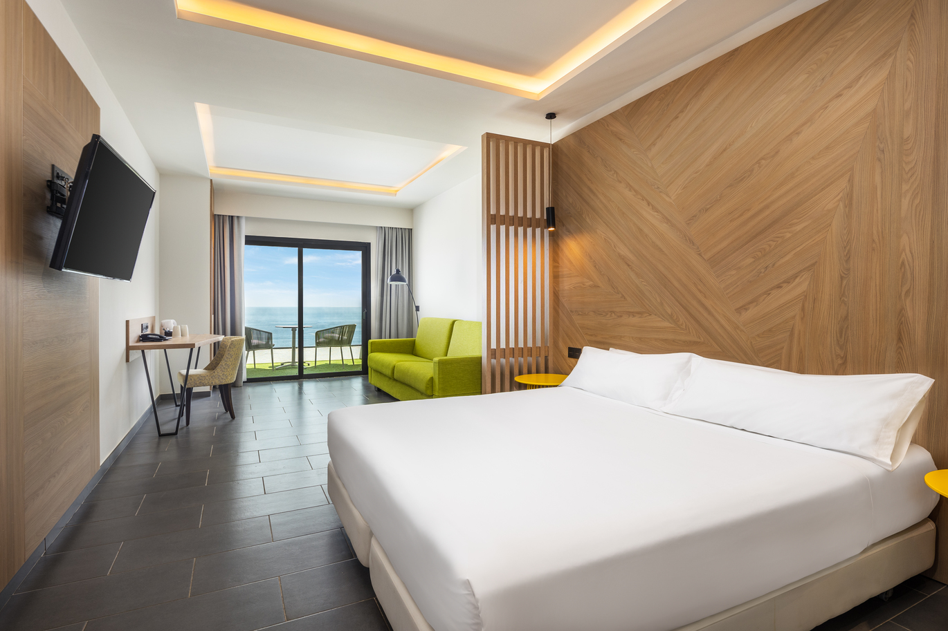 DOUBLE SEA VIEW 