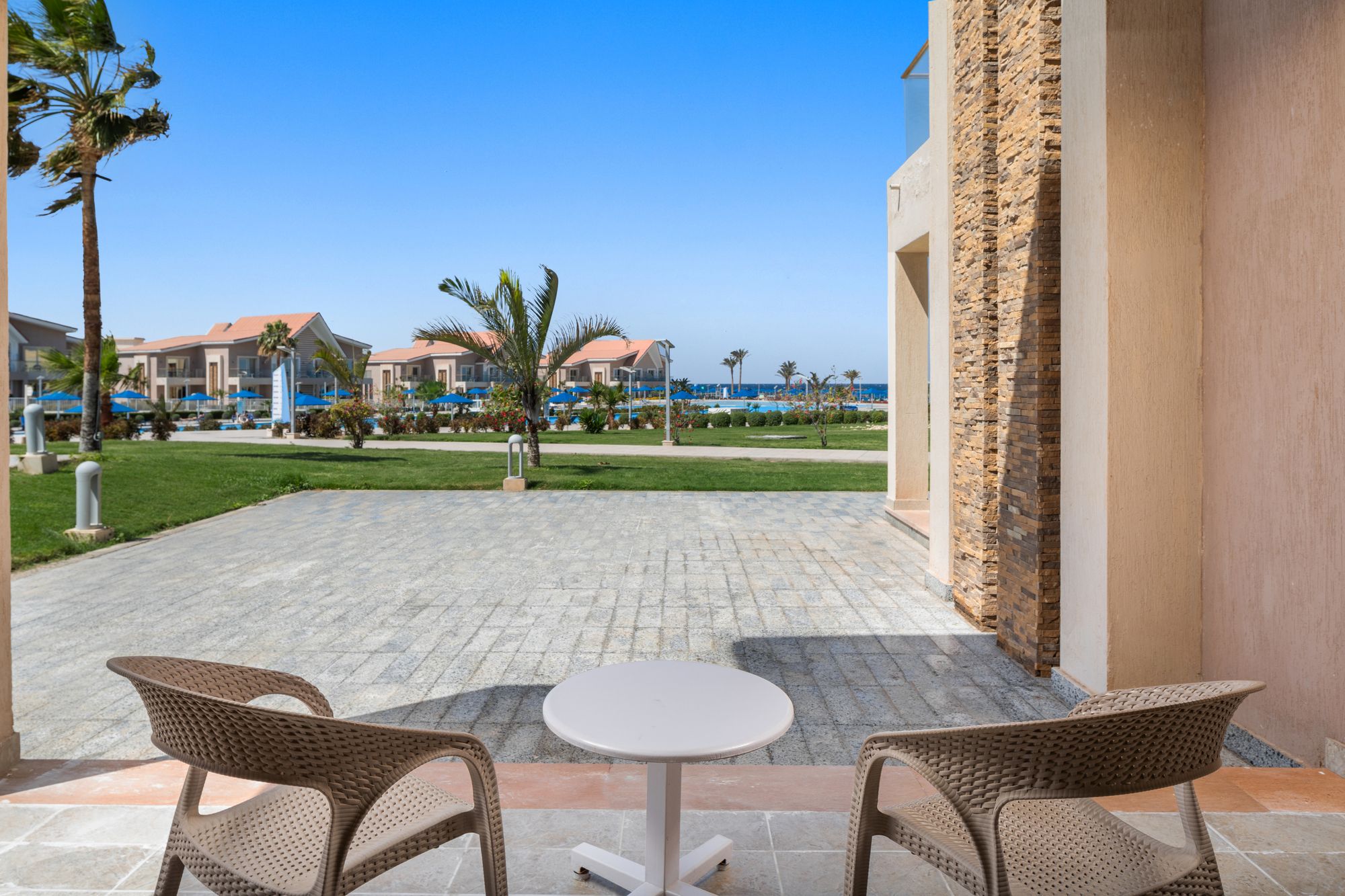 Family Room Sea Side View