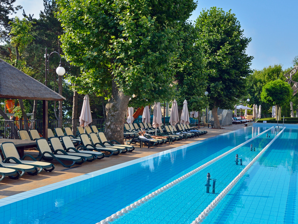 Piscina deschisă