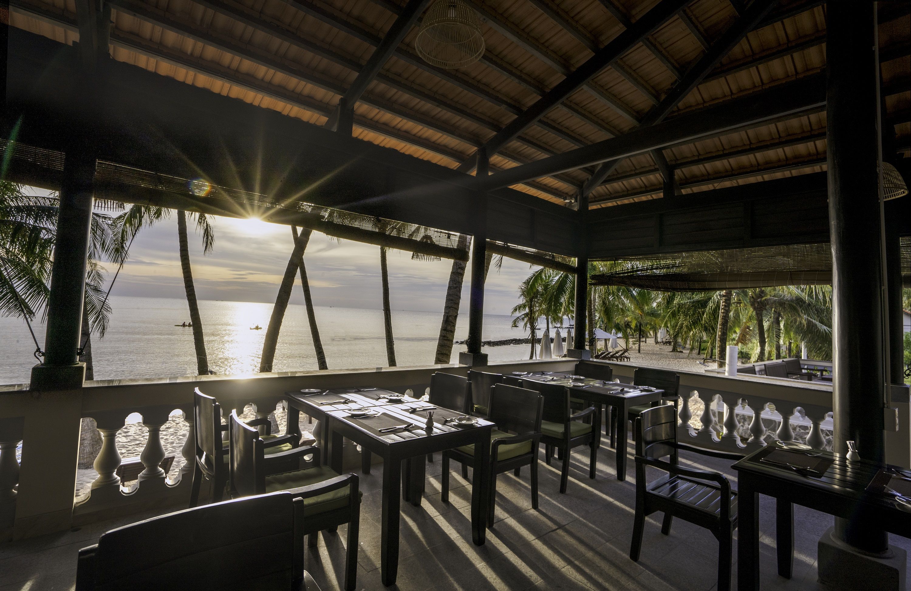 Sunny Restaurant 