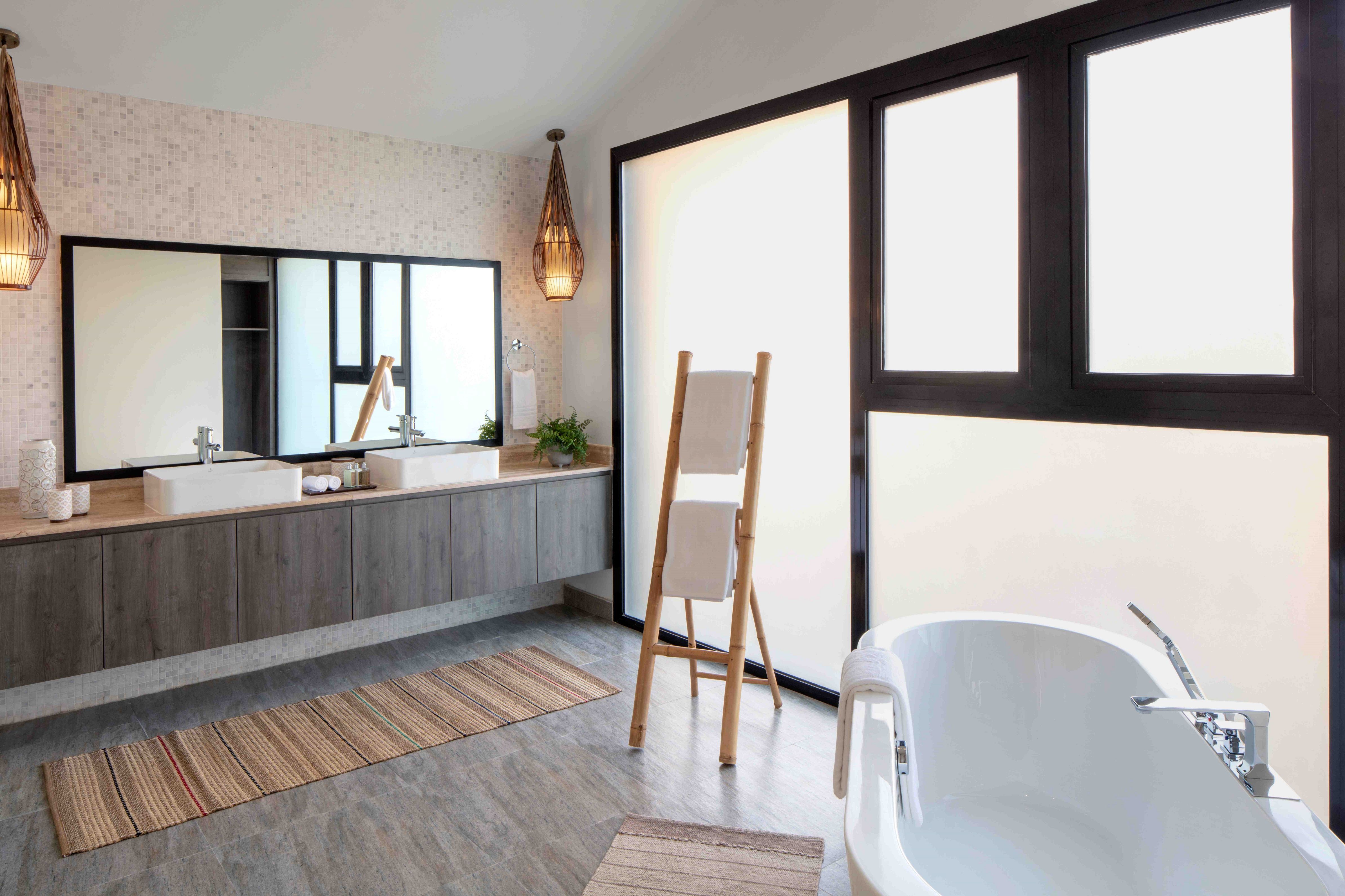 Junior Ocean View Suite