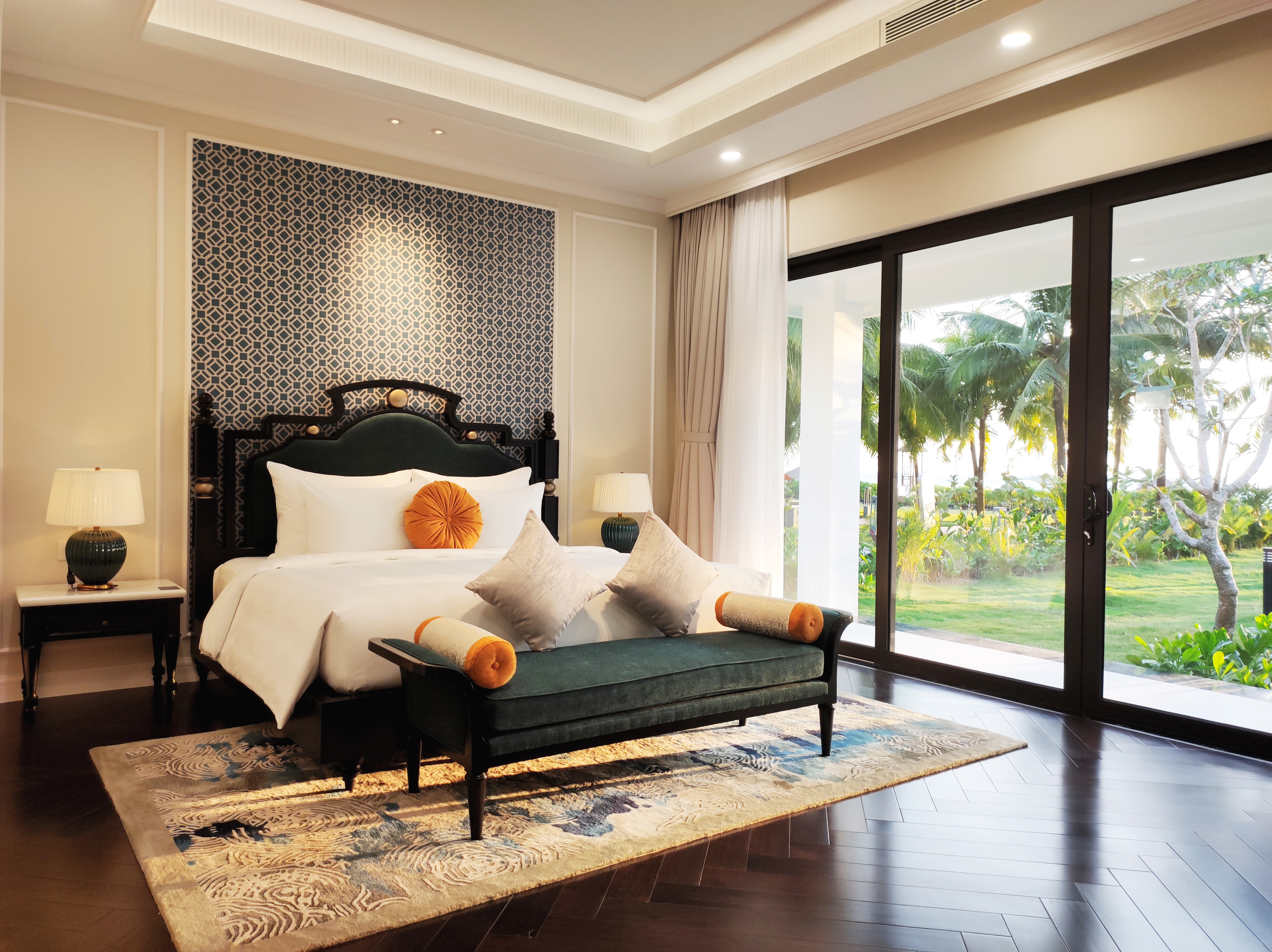 03 BEDROOM BEACHFRONT VILLA WITH PRIVATE POOL