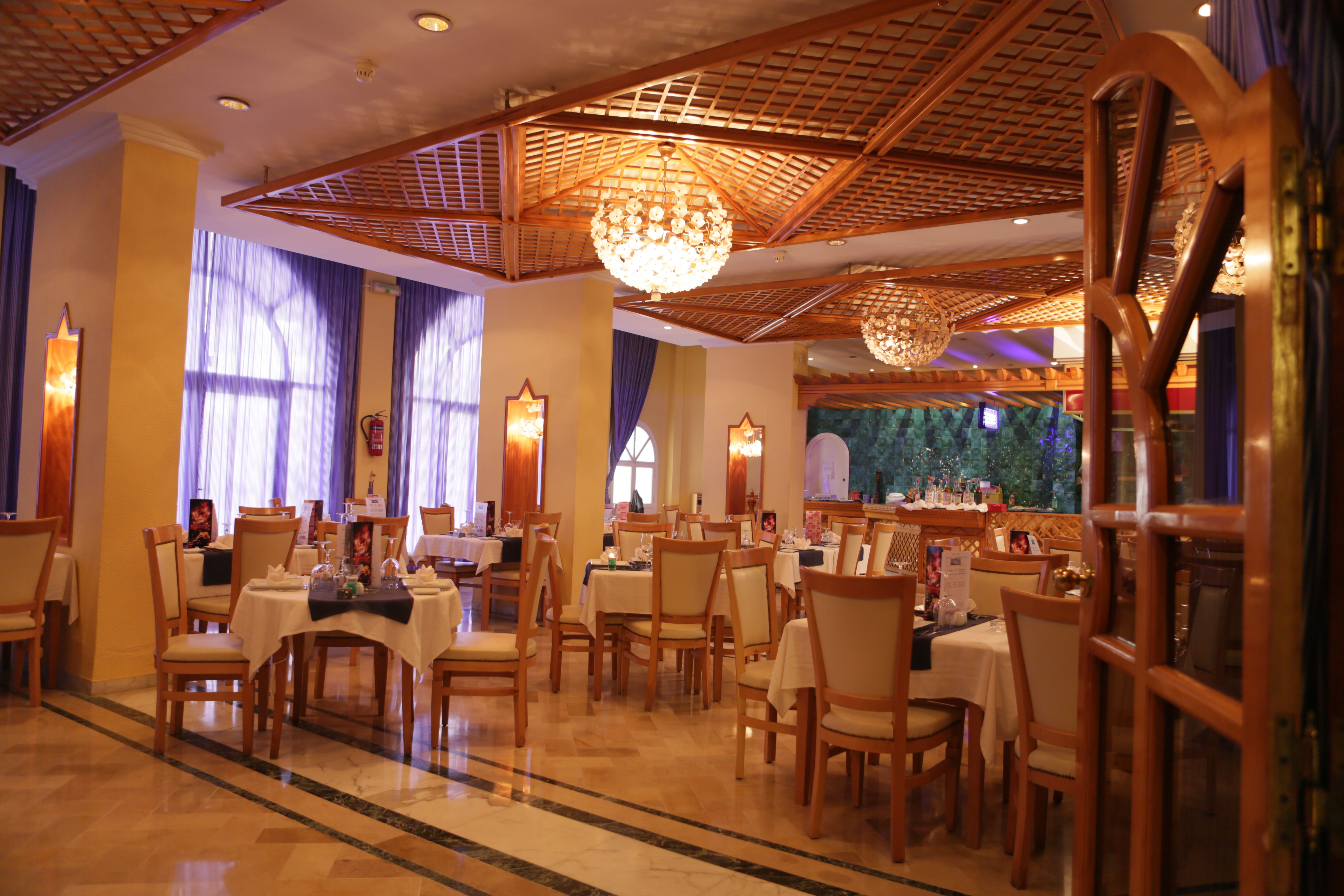 A la Carte Restaurant 