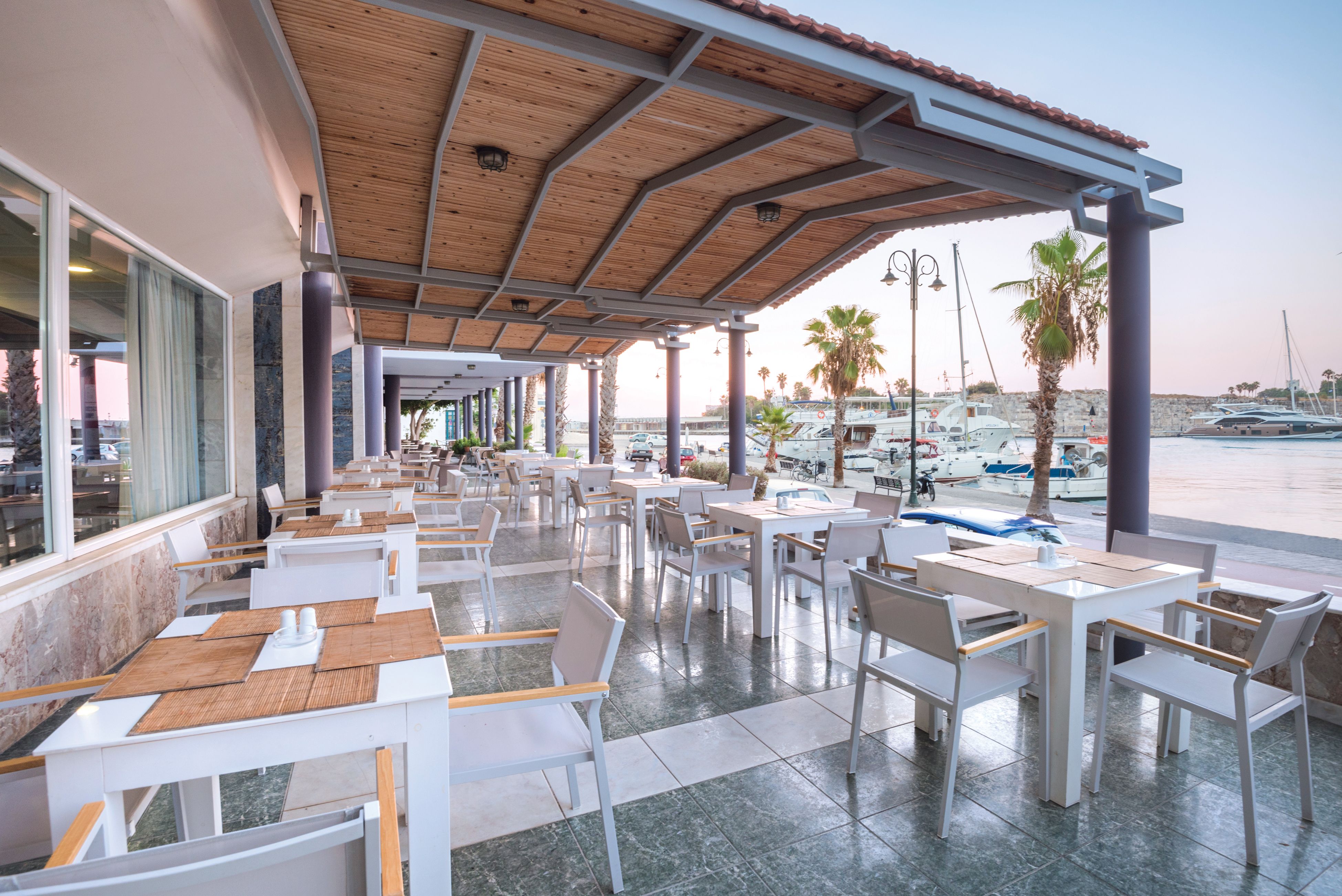 Main Restaurant 