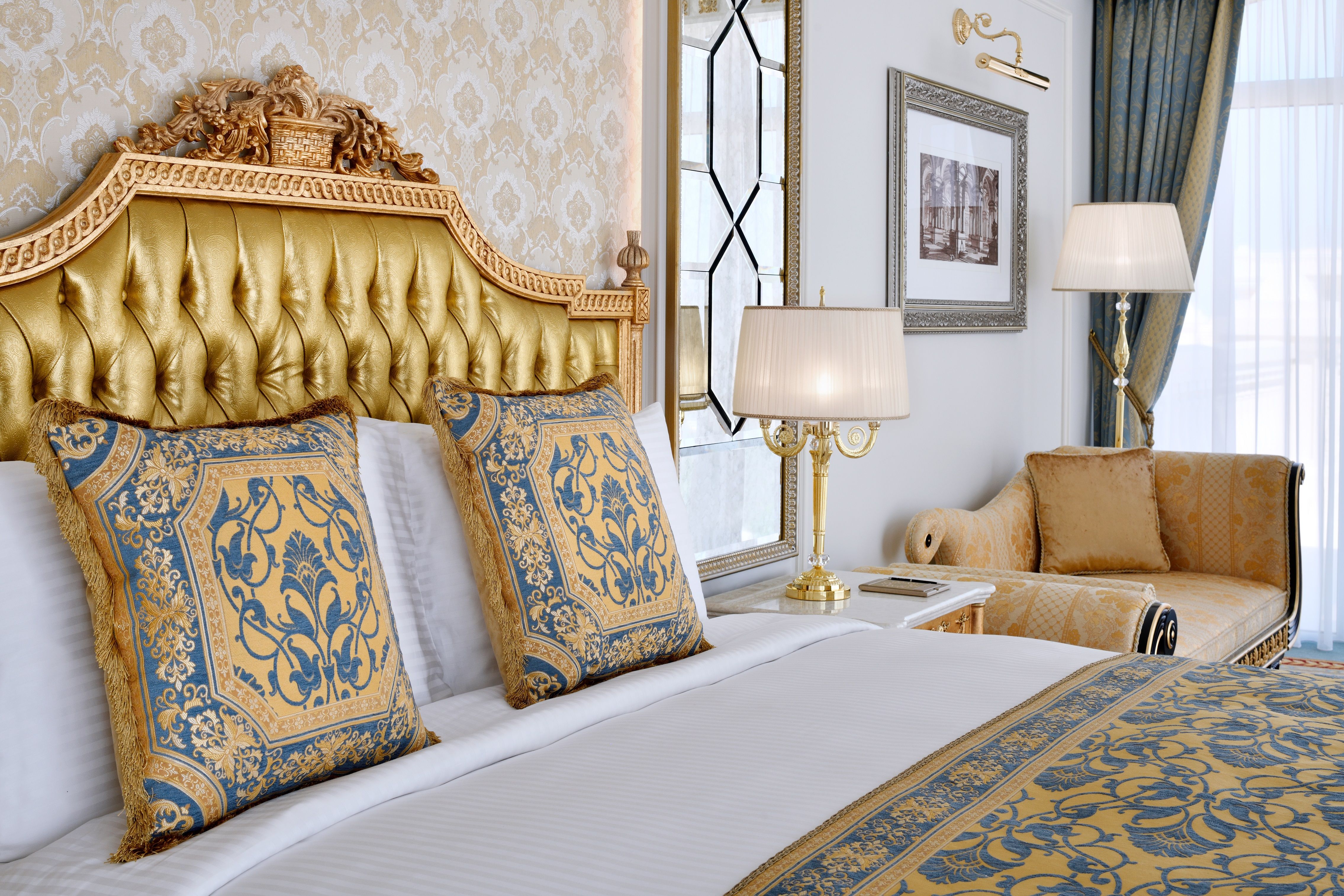 Raffles Presidential Suite