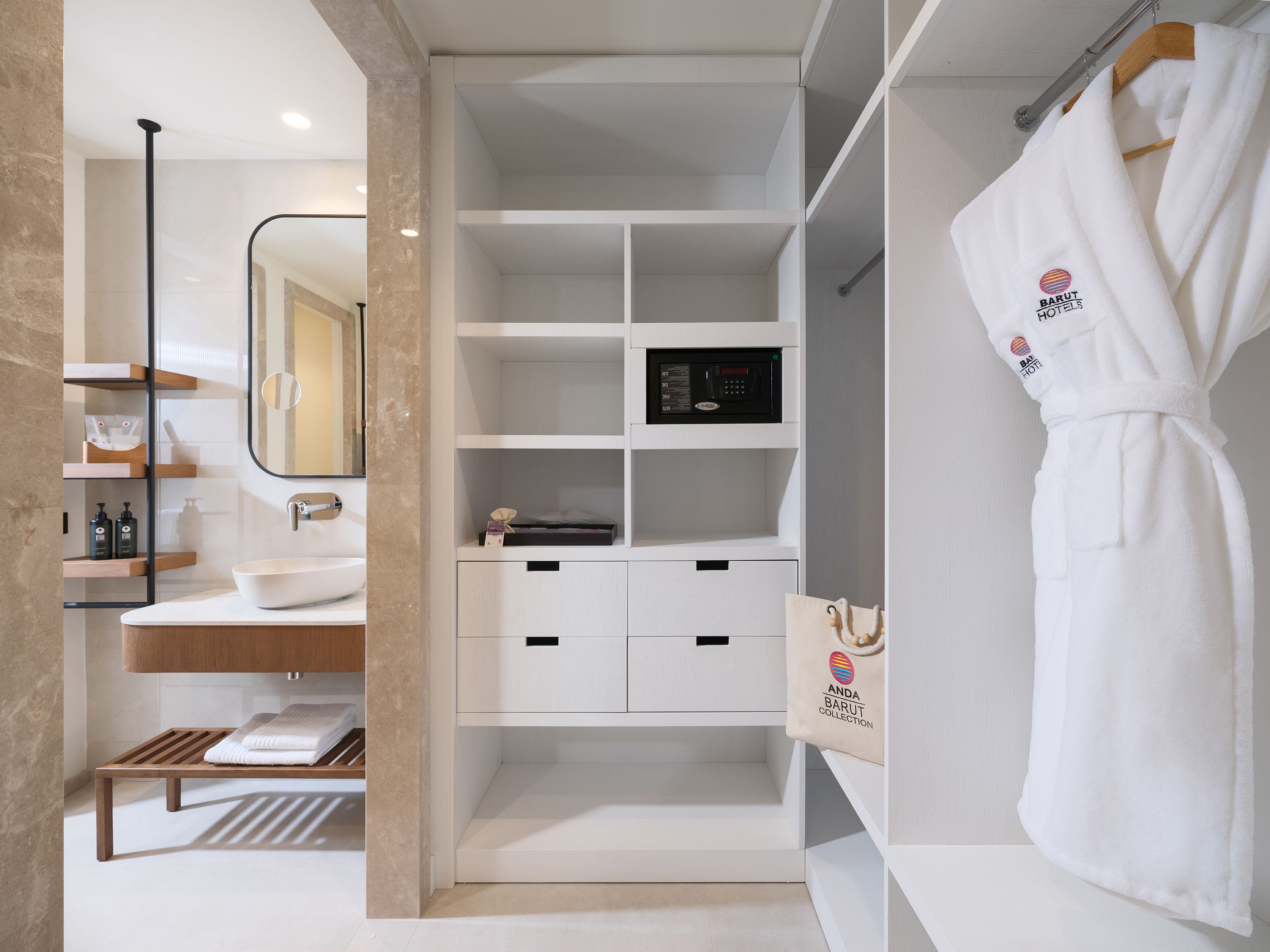 Deluxe Adult Room Sea View ( Adult Zone )