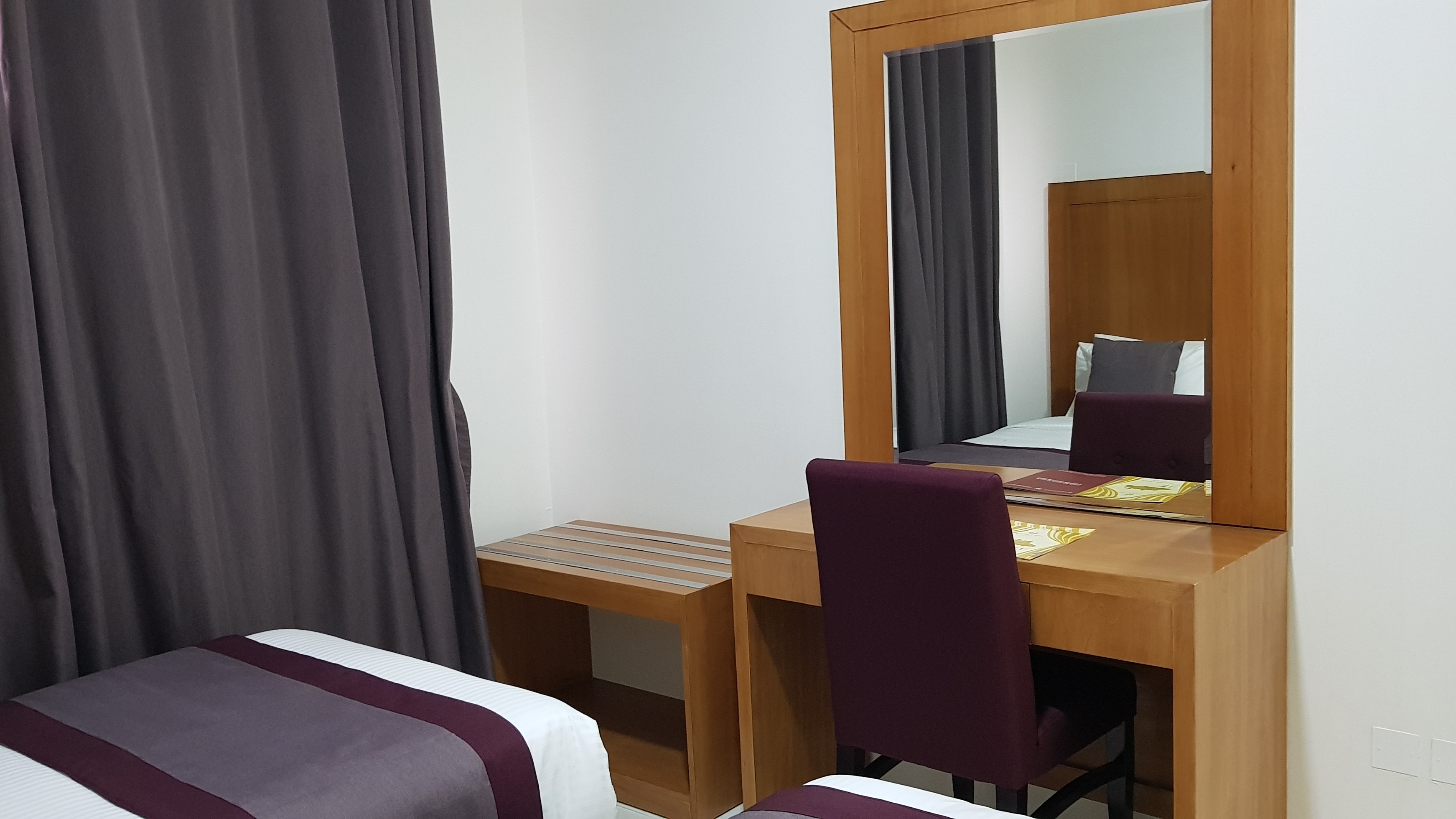 STANDARD SUITE