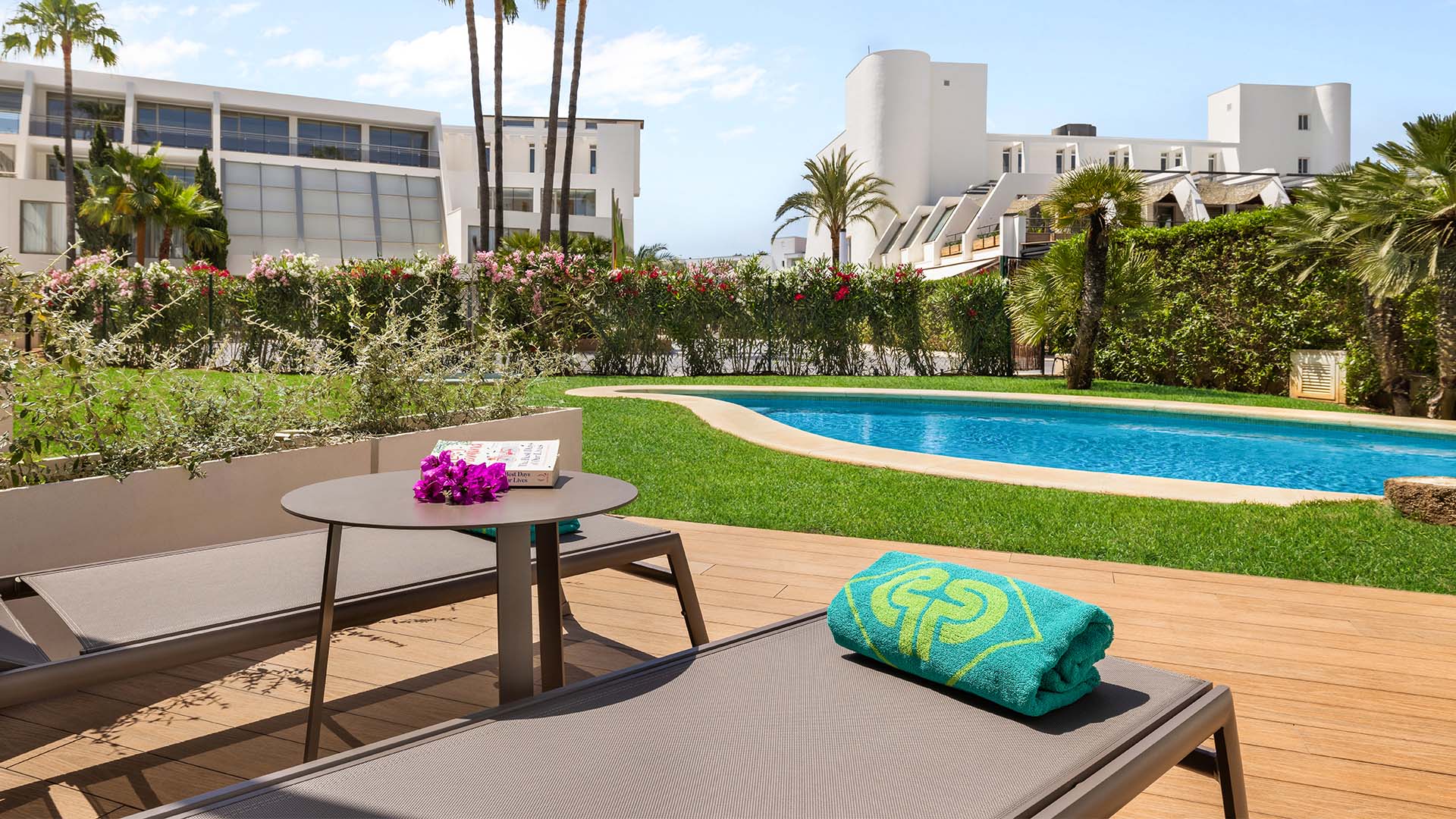 DOUBLE SELECT BALCONY OR TERRACE SEMI PRIVATE POOL