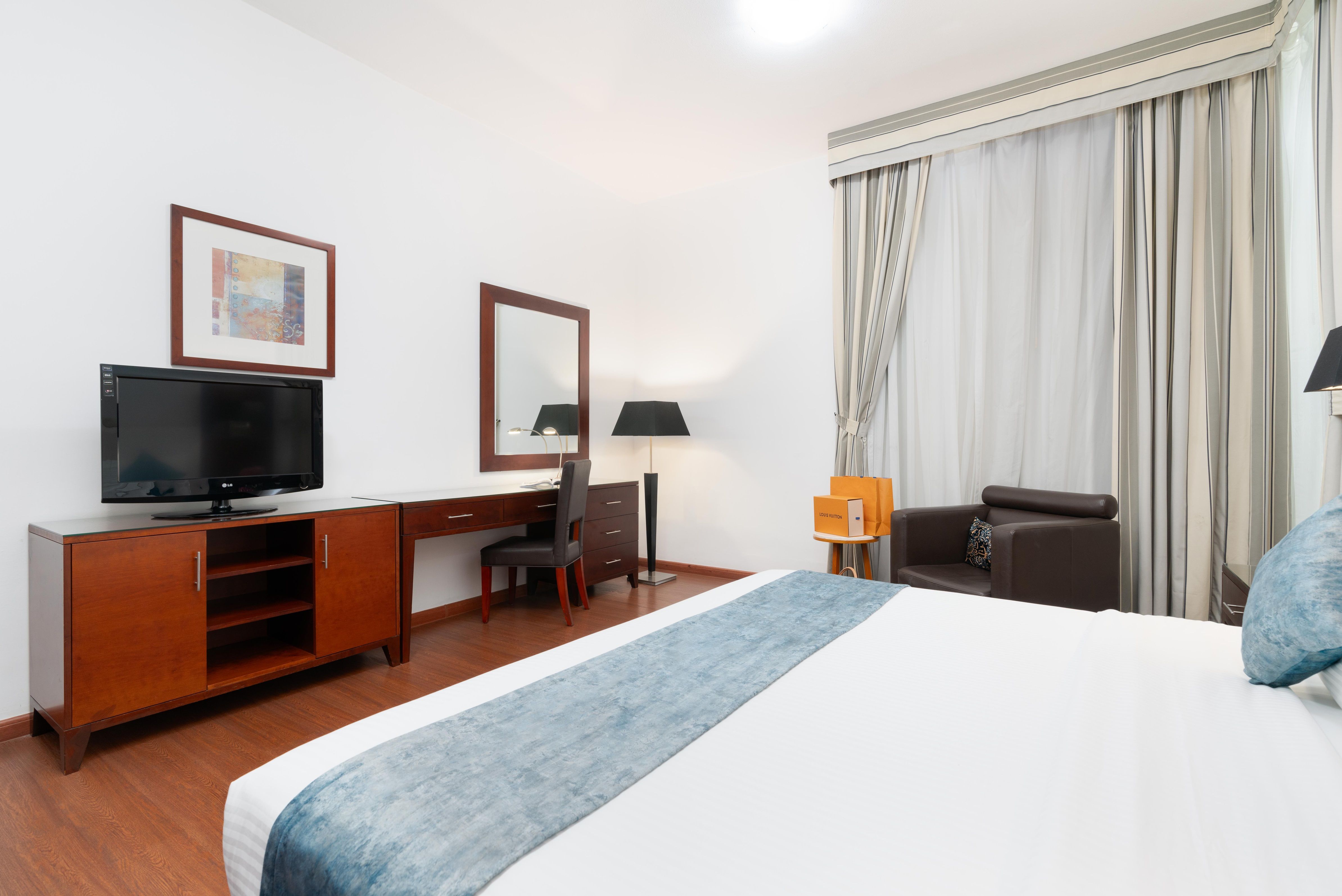 One Bedroom Apartment