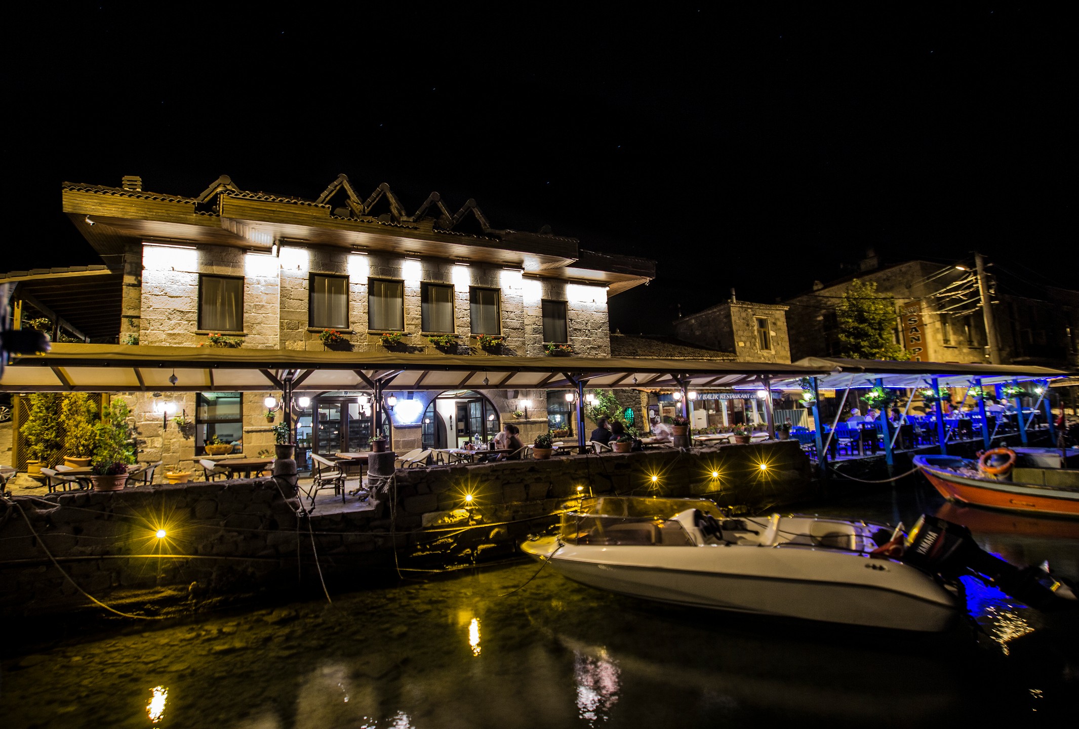 ANA RESTORAN